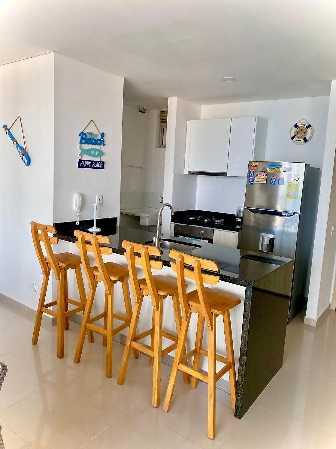 Apartamento apartamento con vista al mar